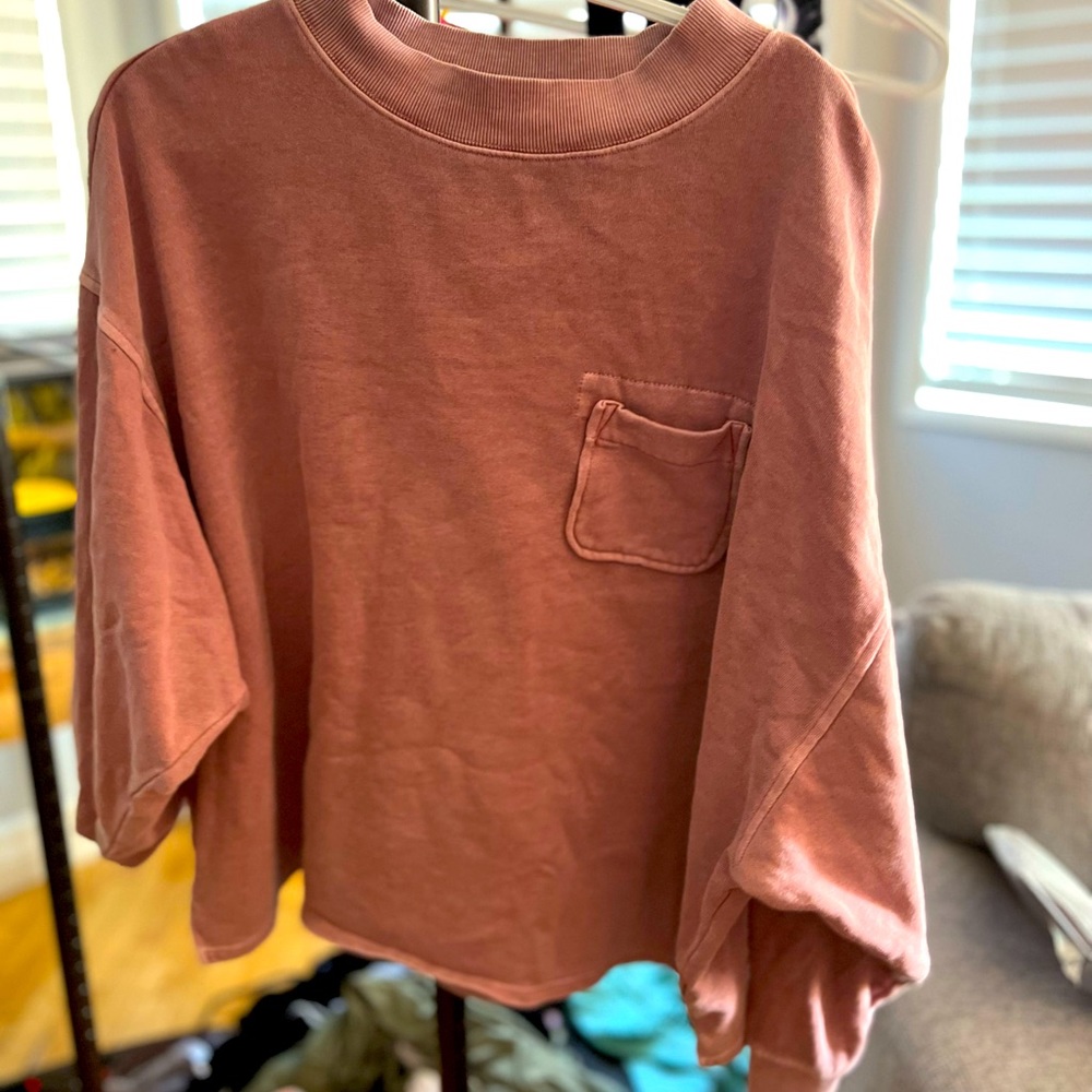 Old Navy sweatshirt